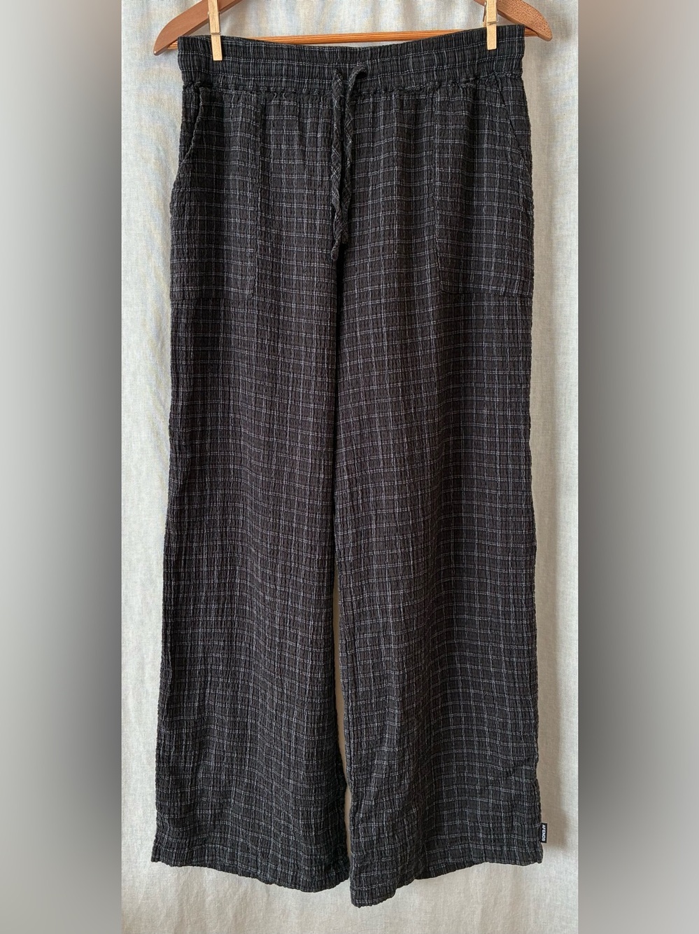 Afends Seersucker Wide-Leg Check Pant in Dusk